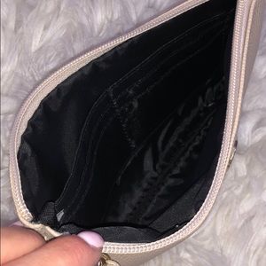Adrienne Vittadini Bags - Adrienne Vittadini Clutch/Wristlet Adrienne Vittadini Bags - Adrienne Vittadini Clutch/Wristlet
